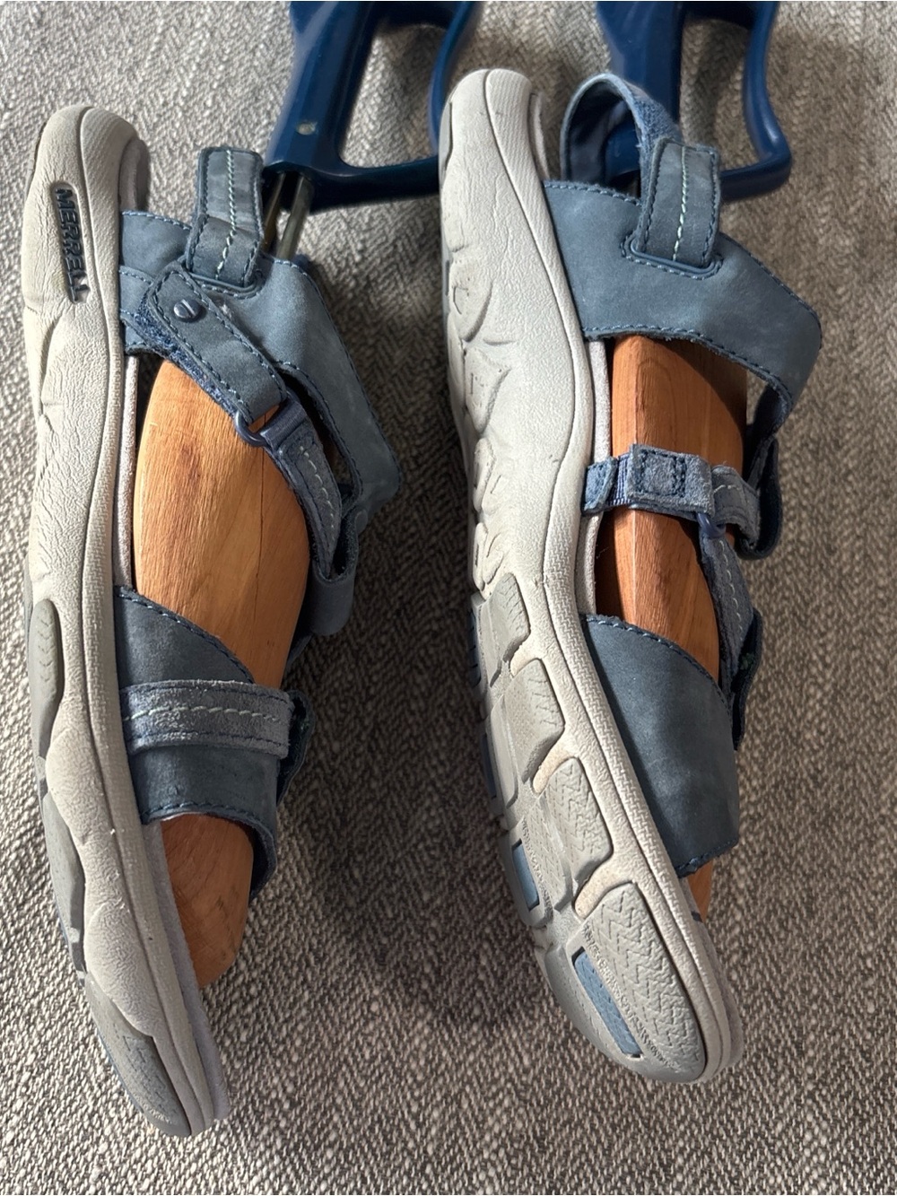Merrell Navy Blue Strappy Leather Sandals - Picture 3 of 6